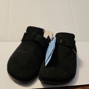 AEROSOLES Black Suede Mules